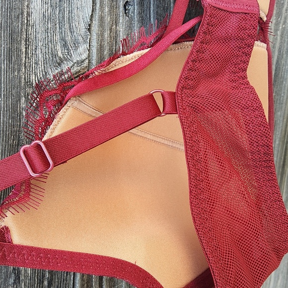 Adore Me Deep Red Underwire Bra Size 38D - Picture 11 of 12